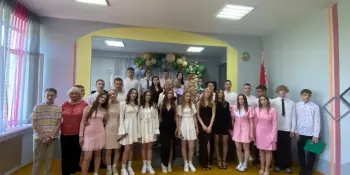 Торжественная церемония вручения свидетельств об общем базовом образовании!