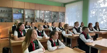 Ученический совет - это сердце гимназической жизни, объединяющий инициативных и активных учащихся, которые берут на себя роль настоящих лидеров