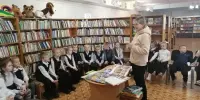 ФОТОФАКТ | ПервоКЛАССные ребята посетили сельскую библиотеку аг. Лошница