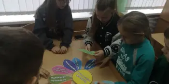 "100 советов на здоровье" – как гимназисты 3 "А" класса стали супергероями здоровья!