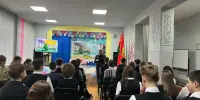 ФОТОФАКТ: профориентационная встреча с сотрудниками Борисовского РУВД: диалог о службе, ответственности и выборе профессии