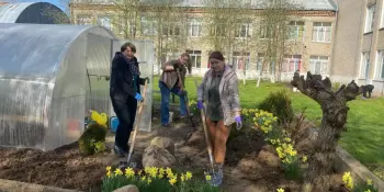 РЕСПУБЛИКАНСКИЙ СУББОТНИК – 2026, и команда Лошницкой гимназии, конечно же, в деле!